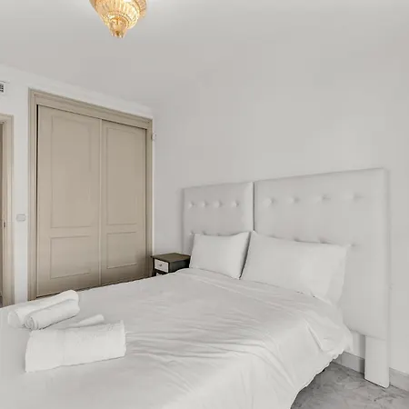 Letsmarbella - Grand 3br Corner - Marina Banus Marbella