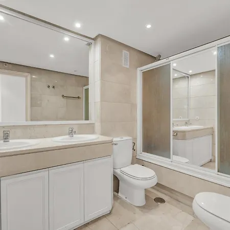 Letsmarbella - Grand 3br Corner - Marina Banus * Marbella