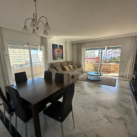 Letsmarbella - Grand 3br Corner - Marina Banus Marbella