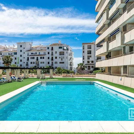 דירה Letsmarbella - Grand 3br Corner - Marina Banus מארבלה